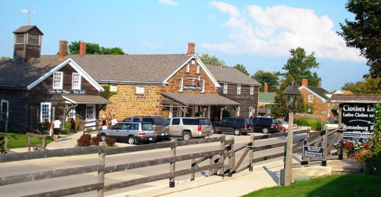 This Little Iowa Village Feels Like A European Escape Without Leaving The State