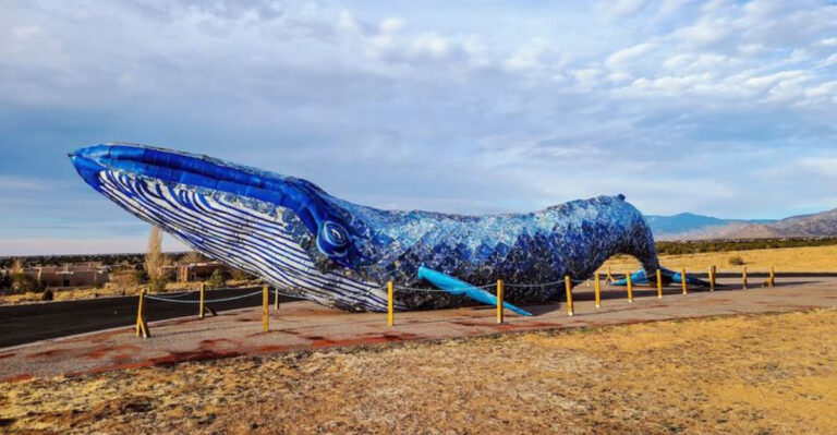 This One-Of-A-Kind Sculpture In New Mexico Feels Like It’s From Another Planet