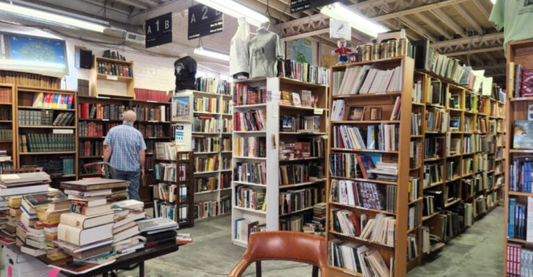 This Utah Book Spot Is A Summertime Dream Come True For Bookworms