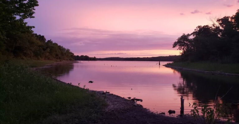 11 Kansas Off-The-Grid Campgrounds With Summer Views Worth Craving