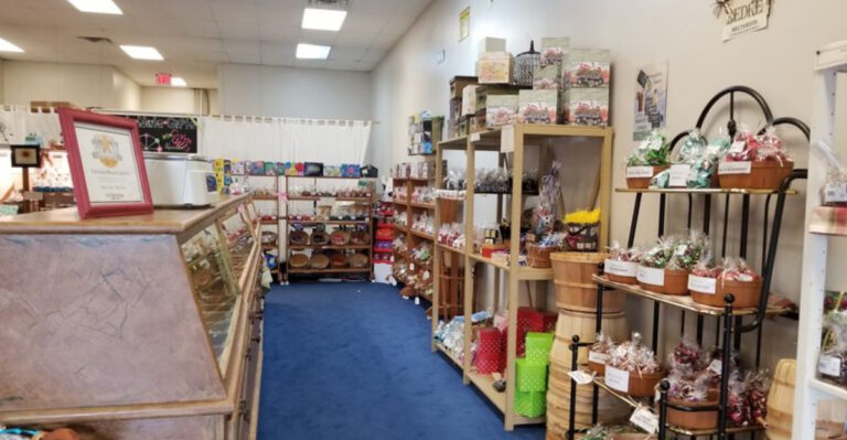 This Kansas Candy Wonderland Turns Childhood Favorites Into A Sweet Nostalgic Experience