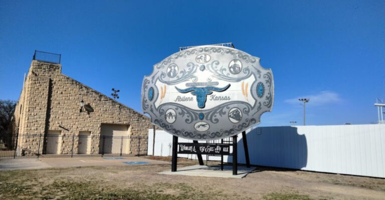 This Quirky Kansas Road Trip Stop Lets You See The World’s Largest Belt Buckle Up Close