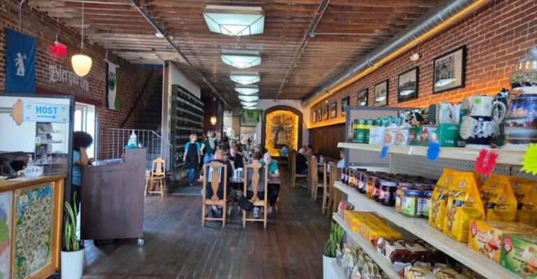Why This German Restaurant In Kansas Keeps Landing On Everyone’s Must Visit List