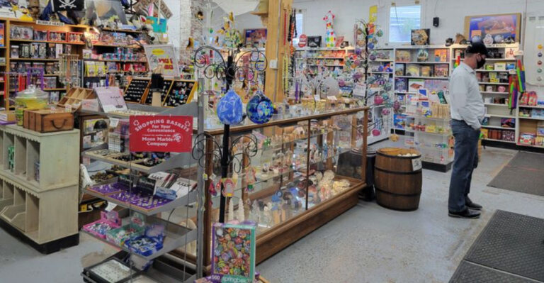 Kansas Families Are Finally Discovering A Factory Tour That Makes Summer Afternoons Exciting