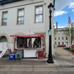 This Tiny Ohio Food Cart Has Been Serving the Same Simple Burger Since 1913
