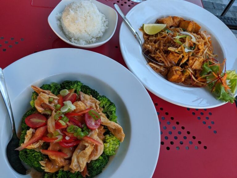 This Family-Run Florida Thai Kitchen in Naples Wok-Fries Its Pad See Ew Over Roaring Flames