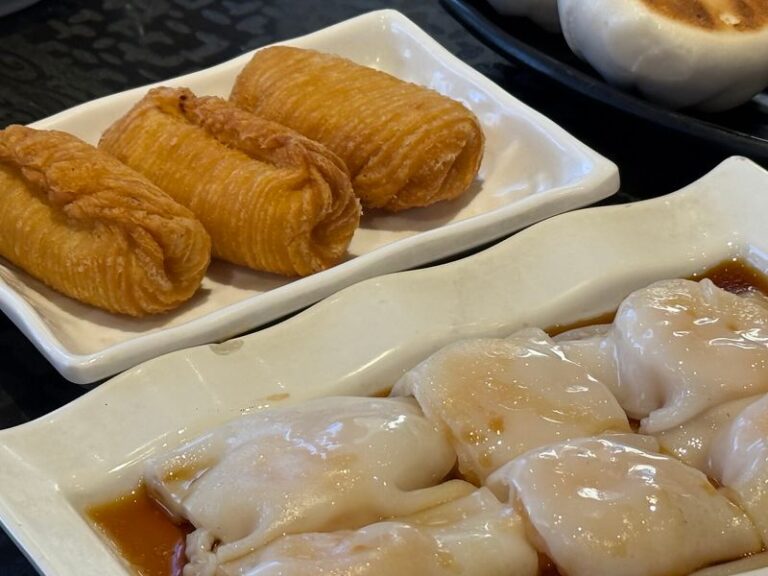 This Tiny California Dim Sum Parlor Rolls Carts Of Har Gow Made Fresh All Morning