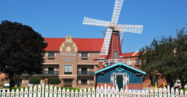 You Might Be Surprised One Of America’s Happiest Places Is This Small Iowa Town