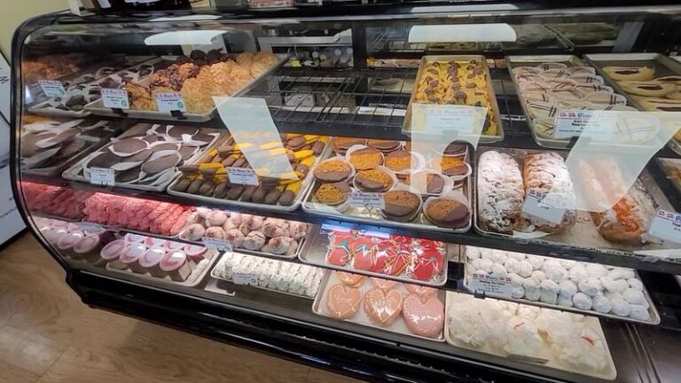 Walk Into This Solvang Bakery And Danish Pastries Fill Every Shelf Before Noon