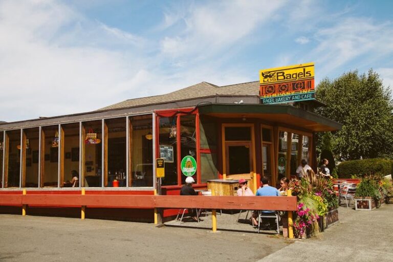 This Tiny California Noodle House In Arcata Ladles Pho Over Rice Noodles Simmered From Scratch