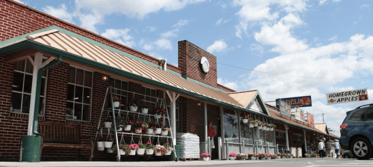 This Bird in Hand, Pennsylvania Farm Market Bakes Its Apple Dumplings in a Flaky Pastry Shell