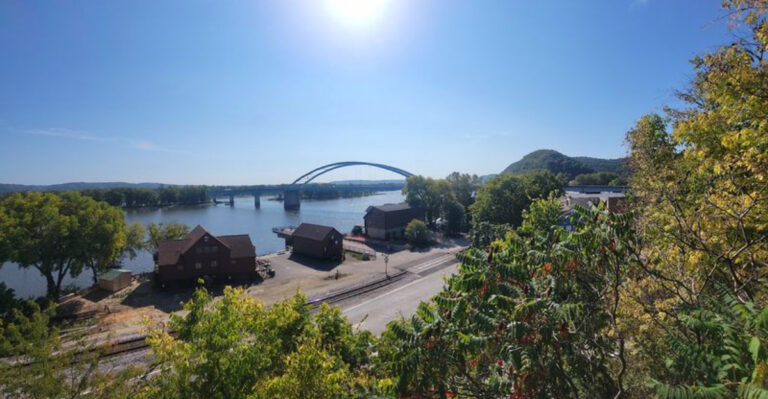 The Quiet Small Iowa Town Near The Mississippi That Locals Want To Keep Secret