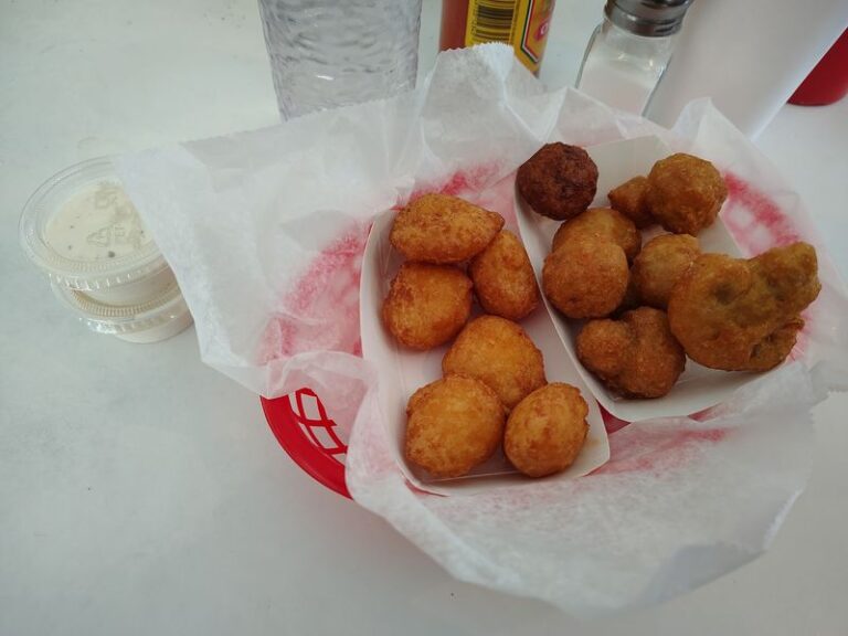 Regulars Swear by the Hand-Cut Onion Rings at This Ohio Drive-In in Chillicothe