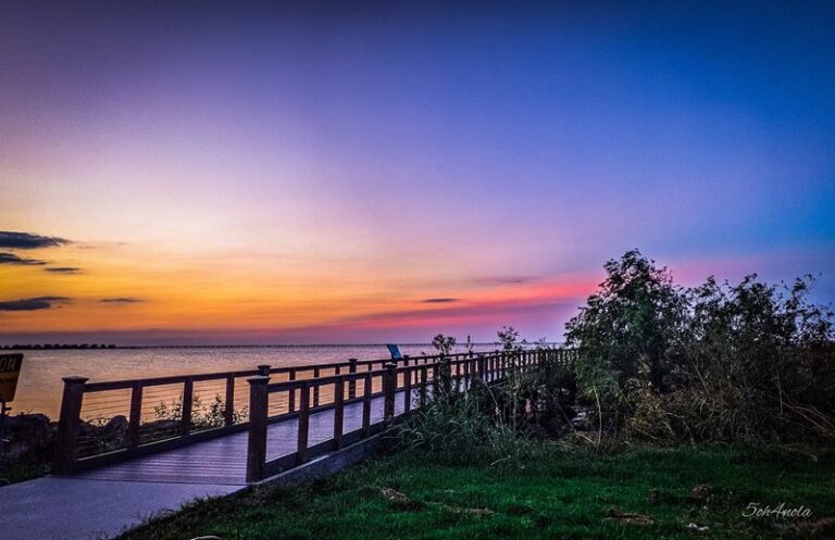 12 Louisiana Waterfront Walks and Boardwalks That Make an Easy Day Trip Feel Bigger