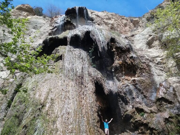 7 California Waterfalls You Can Reach On An Easy Walk From The Parking Lot
