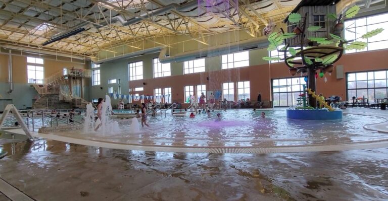This Kansas Indoor Waterpark Is Surprisingly Fun For Adults And Costs As Little As $10