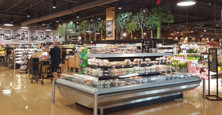 12 Family Owned Kansas Grocery Markets Worth Choosing Over Big Chains