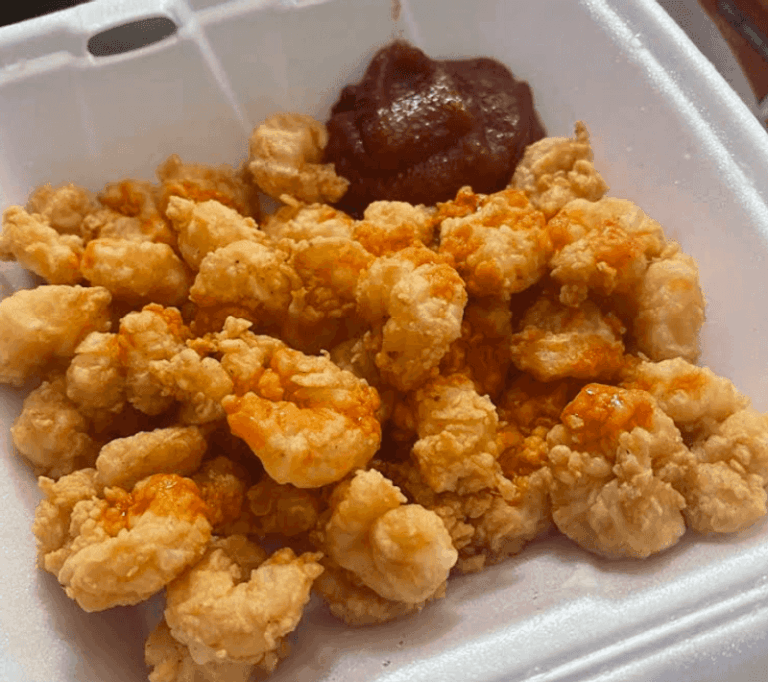 9 North Carolina Fried Chicken Spots Where The Crust Shatters And The Line Starts Before Noon
