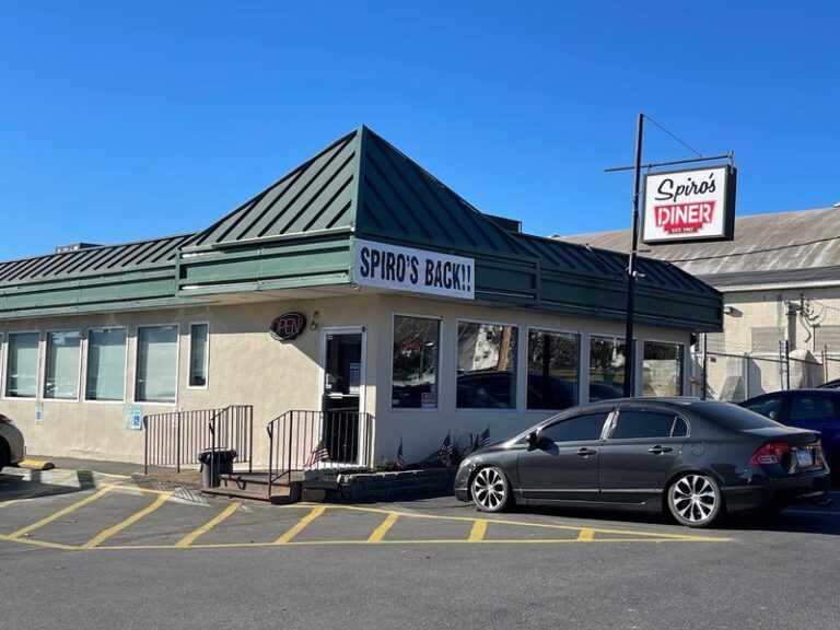 9 Pennsylvania Diners Where the Cabbage Rolls Hit the Spot