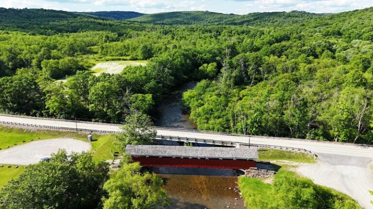 9 Pennsylvania Covered Bridge Backroads Where the Autumn Drive Slows to a Crawl