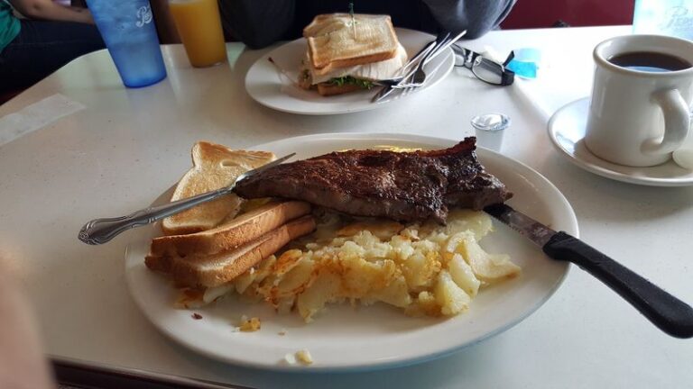 The Pork and Sauerkraut Platter at This Pennsylvania Diner Tastes Like a Grandmother’s Kitchen