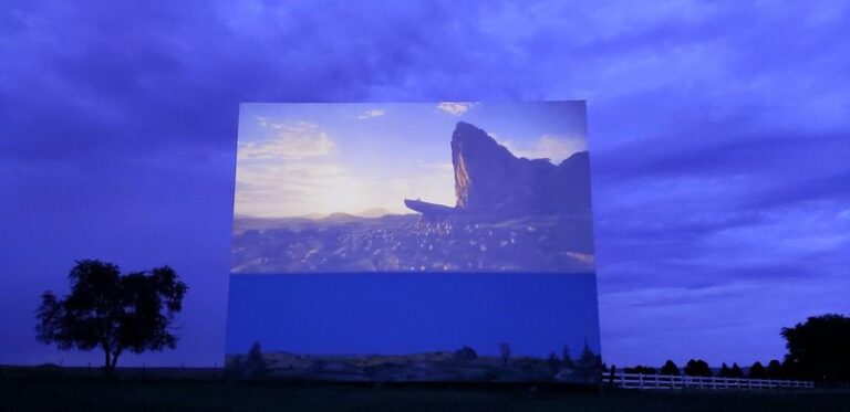 This Old-School New Mexico Drive-In Still Shows Double Features Under A Sky Full Of Stars