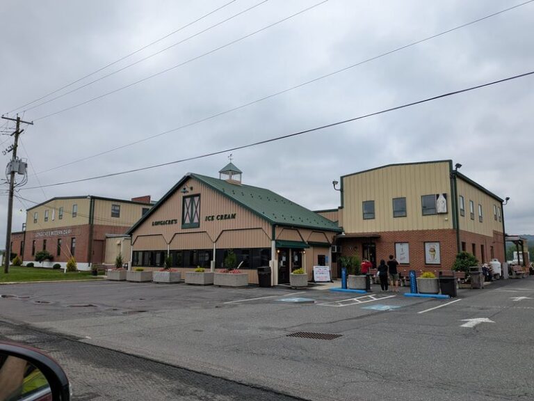 This Pennsylvania Doughnut Shop in Oley Fries Its Cake Doughnuts Fresh Every Morning