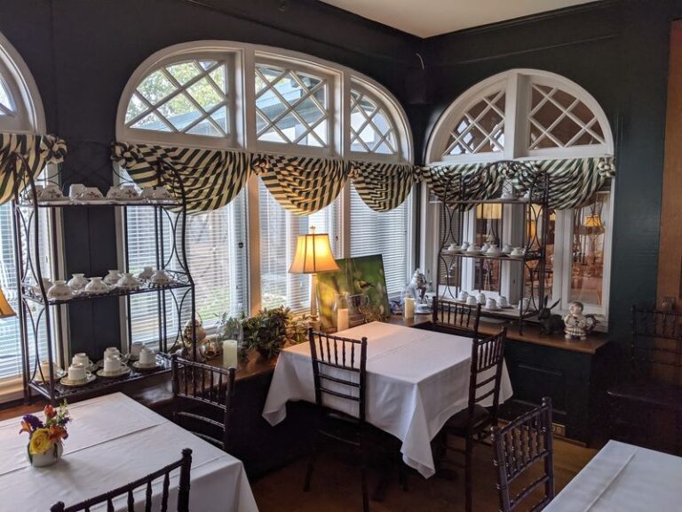 7 North Carolina Tea Rooms Where The Scones Come Warm And The Pot Never Runs Dry