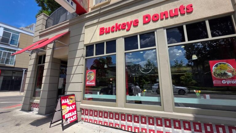 You’ll Want to Detour for Every One of These 7 Ohio Small-Town Donut Shops