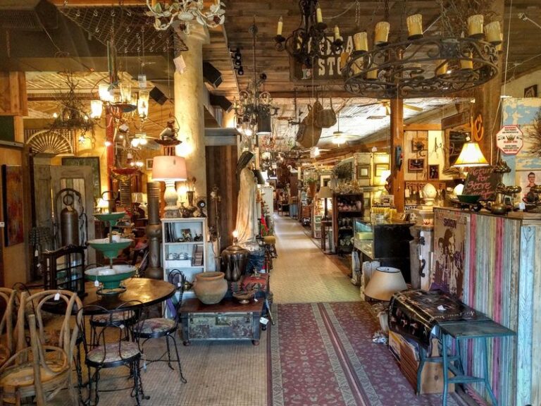 7 Louisiana antique stores so big you will lose track of time inside