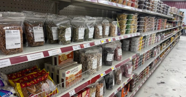 This West Virginia Grocery Stop Makes Smart Shopping Feel Surprisingly Fun