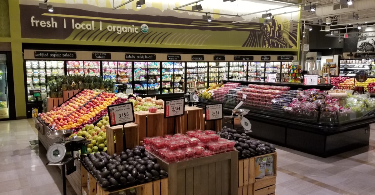 11 Kansas Grocery Markets Packed With Everything You Need For Fall Baking