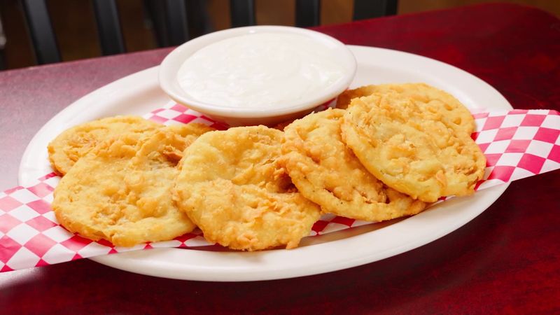 9 Florida Roadside Diners Where The Fried Green Tomatoes Come Out Crisp And Golden