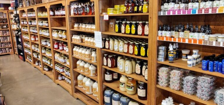 Pennsylvania Bargain Hunters Stock Up on Bulk Spices and Baking Staples at This Country Grocery in Liberty