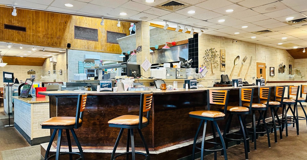 We Ranked The 12 Best Breakfast Restaurants In South Kansas And Here Is Who Made The Cut