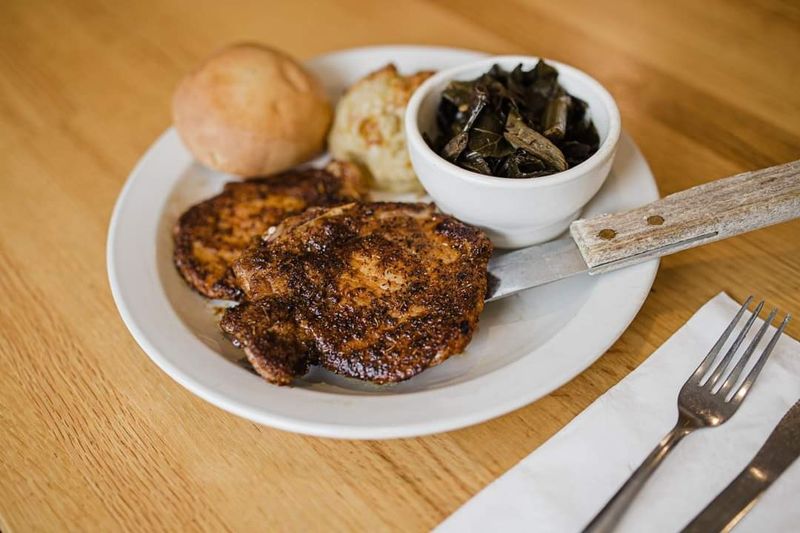Grits Pull Leaf Peepers Off The Road At These 7 North Carolina Mountain Cafes