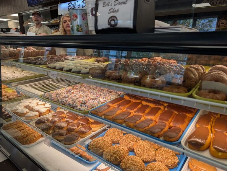 Warm Cream-Filled Long Johns Sell Out by Mid-Morning at This Little Ohio Donut Shop