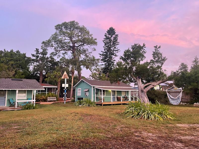 Road-Trippers Plan Whole Drives Around the Cheesy Grits at This Florida Fish Camp in Cedar Key