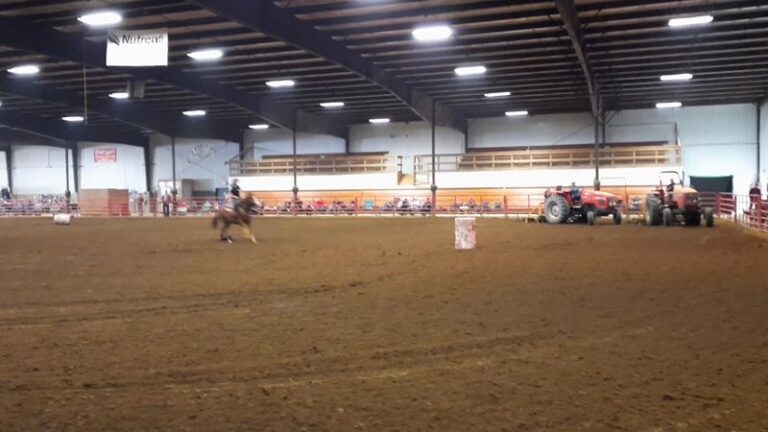Ohio’s Henderson’s Arena Packs Rodeos, Horse Shows, and Winter Motocross Under One Roof