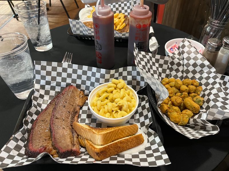 7 Under-The-Radar New Mexico Barbecue Joints Most Road-Trippers Speed Right Past