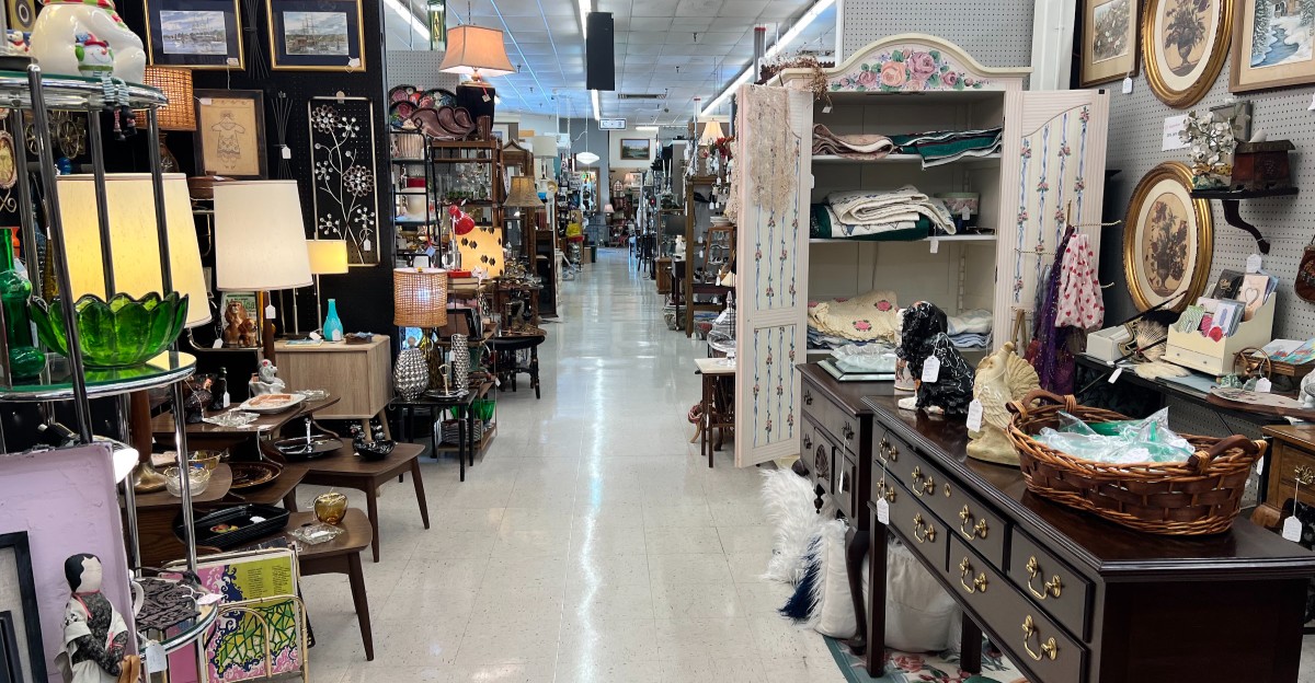 10 Kansas Antique Thrift Stores Where You Can Still Find $5 Treasures